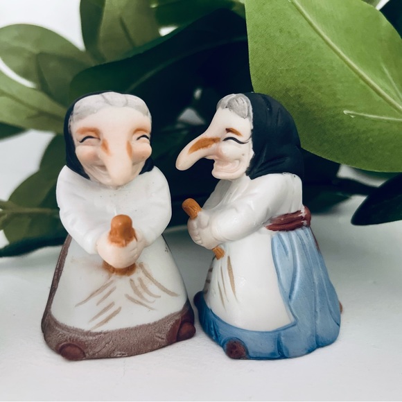 Kitchen Vintage Kitchen Witch 1981 Porcelain Salt Pepper Shakers